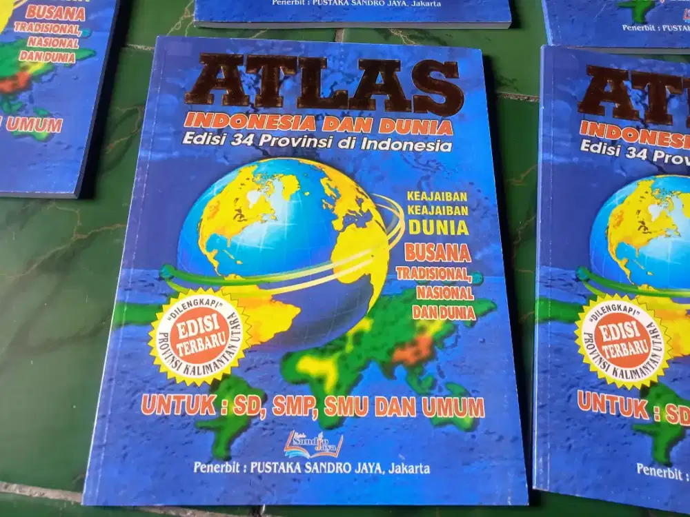 BORONGAN 4 BUKU BARU ATLAS INDONESIA DAN DUNIA