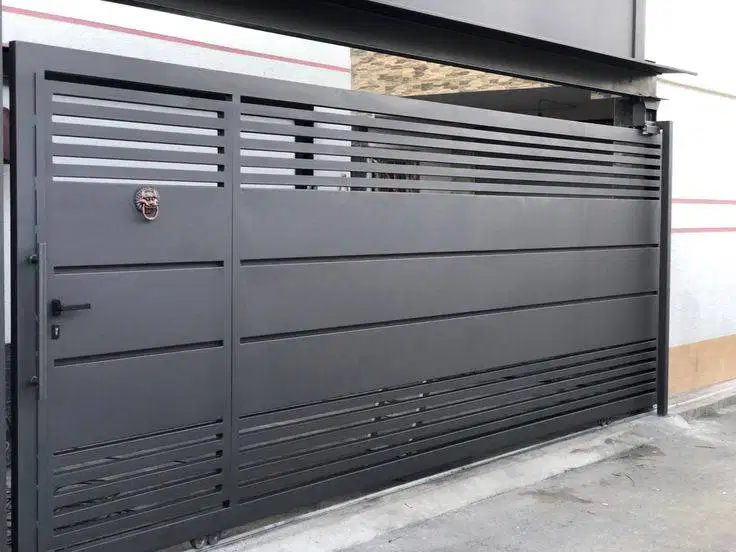 pagar rumah bahan plat warna hitam terbaru