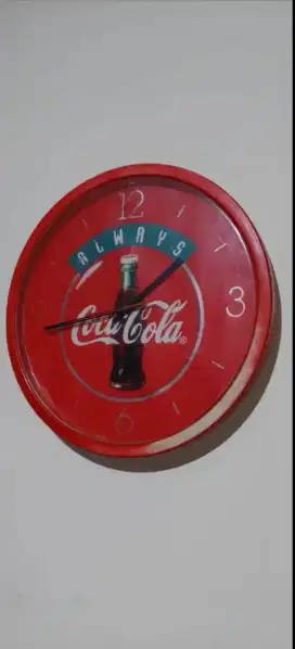 JAM DINDING BEKAS