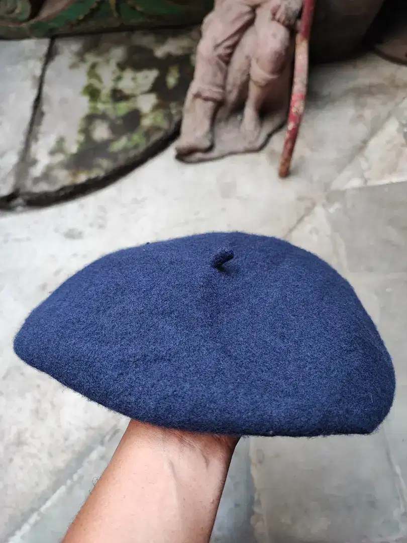 Topi Baret Impor Bordir Logo Initial R