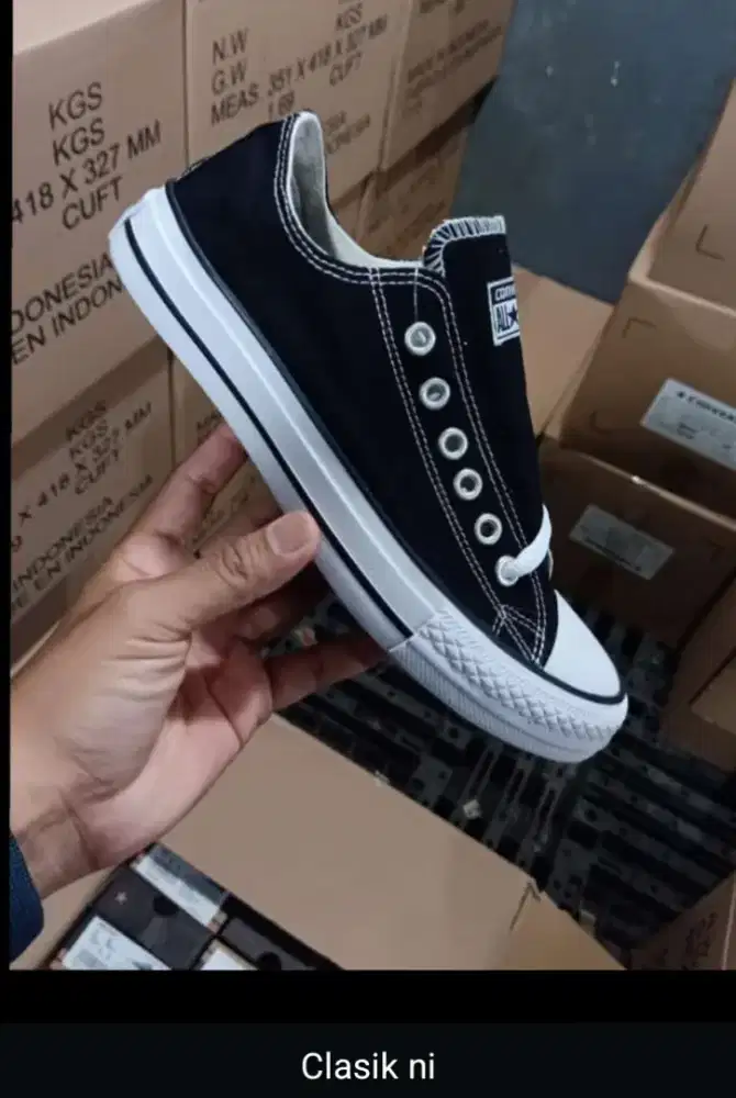 Spatu Calsik Untuk Pria/wanita