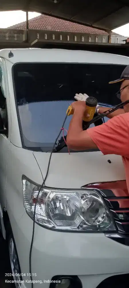 Kaca film atap kanopi 60%80% mobil dll