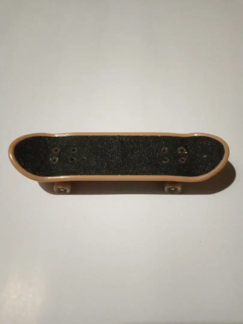 Dijual Mainan Fingerboard