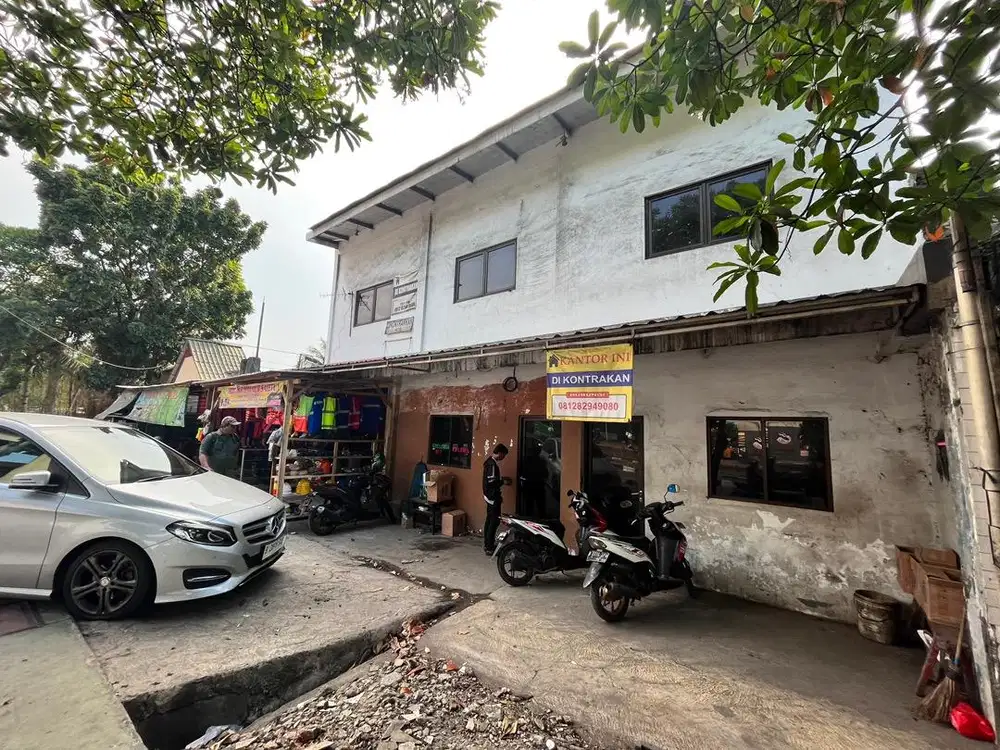 Ruko Dipinggir Jalan Raya ( bisa jadi macam2 tempat usaha)