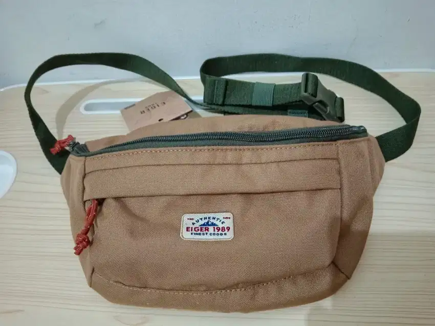 190rb TAS EIGER DIJAMIN 100% ORIGINAL Waistbag/Slempang/Pinggang UK.3L