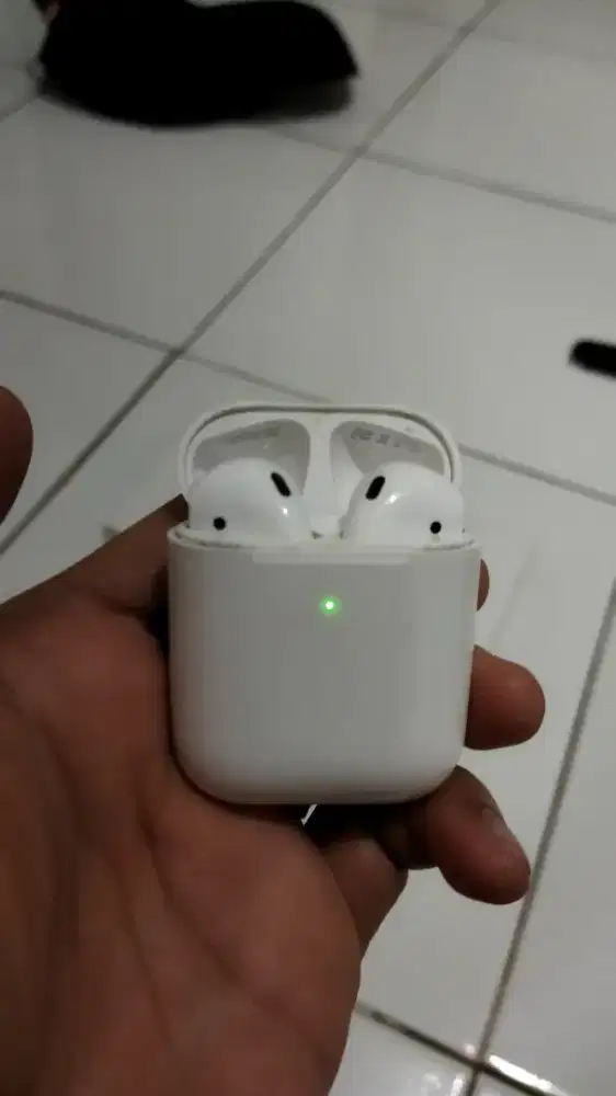 Airpods Wireless Charger Case A2032