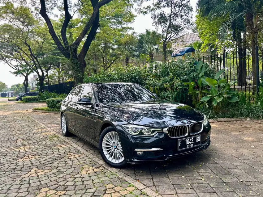 TDP 5 juta saja!! BMW 320i F30 Luxury AT 2018 Hitam B48 Facelift LCI!!