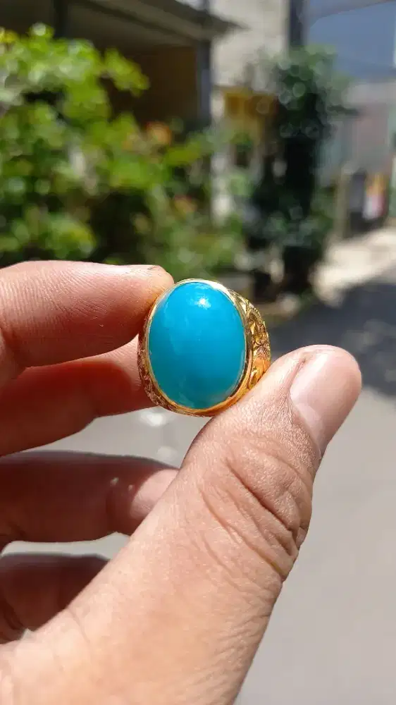 Bacan doko bluish biru lawas medium top