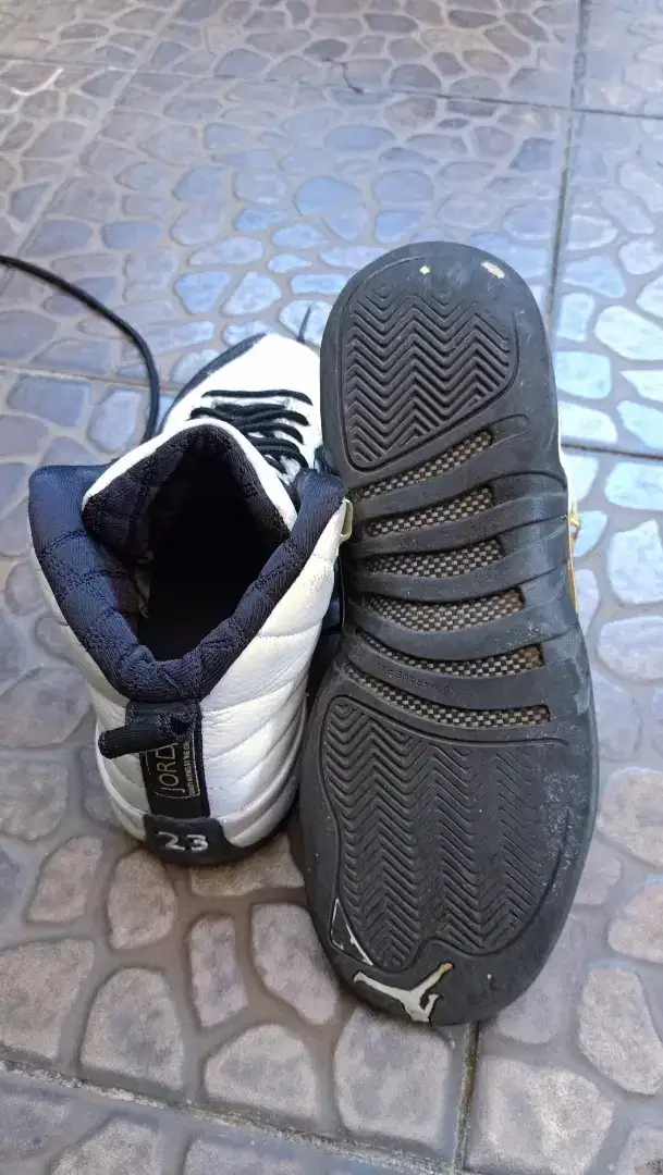 Jordan 12 masih bagus