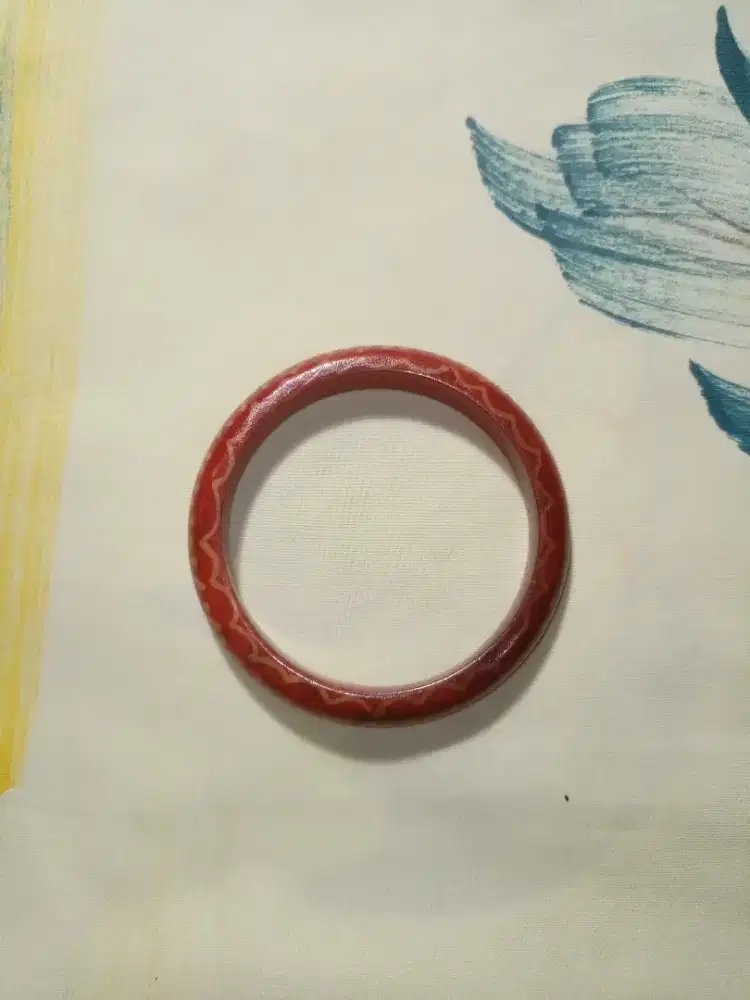 Gelang kayu etnik