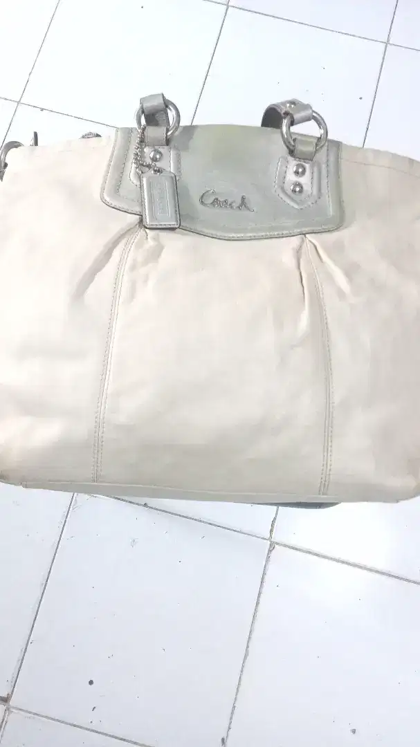 Coach,tas wanita bahan kulit tebal