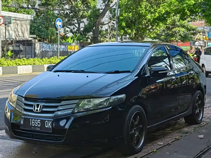 Honda New City 1.5 E Automatic 2011 NIK 2010 Hitam