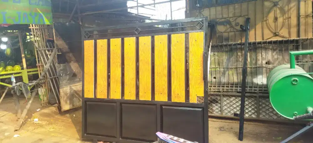 Pagar minimalis dan kanopi