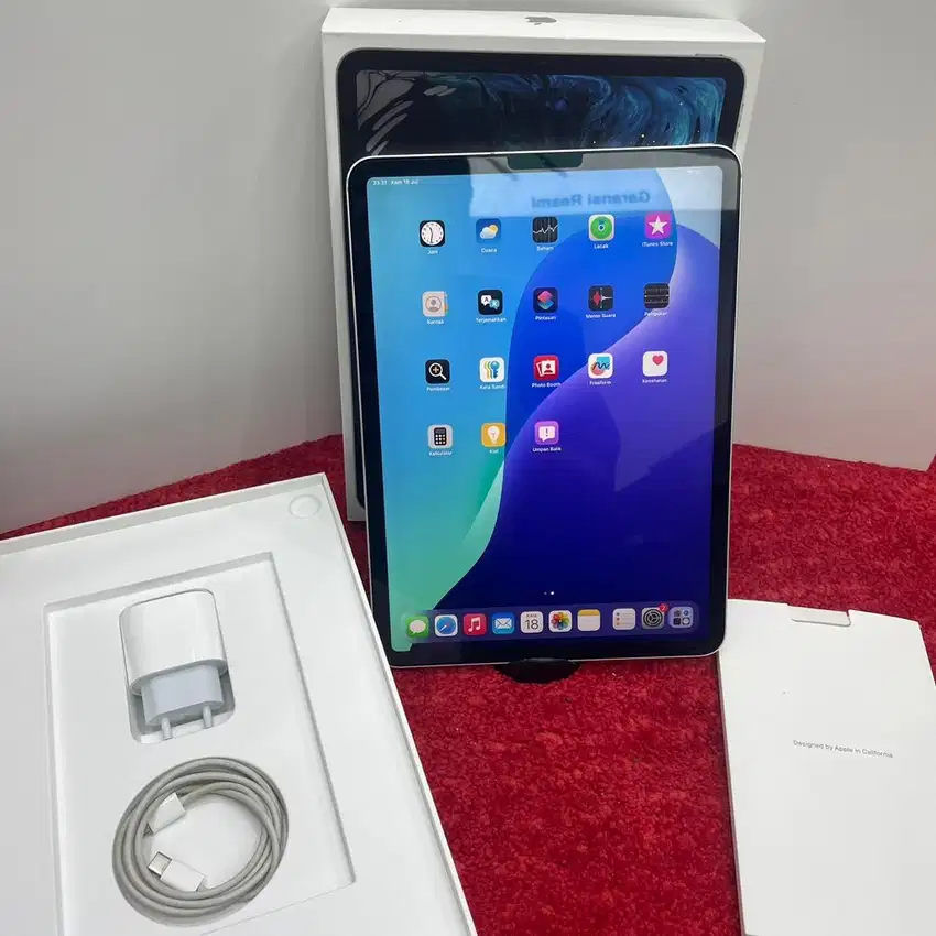 Ipad Pro 11 inch, 2018 wifi Cellular 64 GB