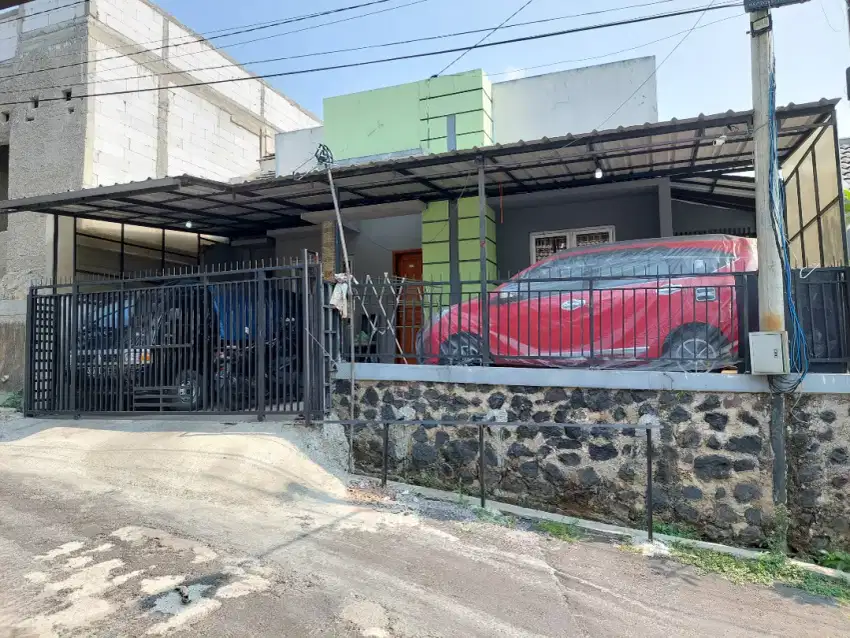 DIJUAL RUMAH CICAHEUM BANDUNG ,HARGA MURAH