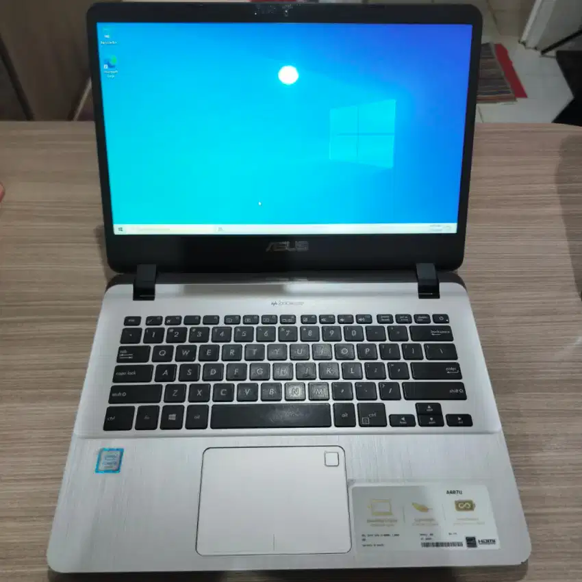 Jual laptop Asus A407U