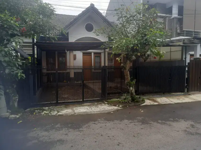 SEWA/KONTRAK RUMAH SIAP HUNI GEGERKALONG,BANDUNG UTARA