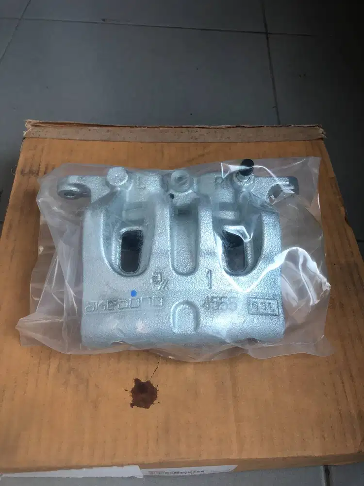 Caliper/ Pala Babi Isuzu Dmax/MUX 1 Set RH&LH