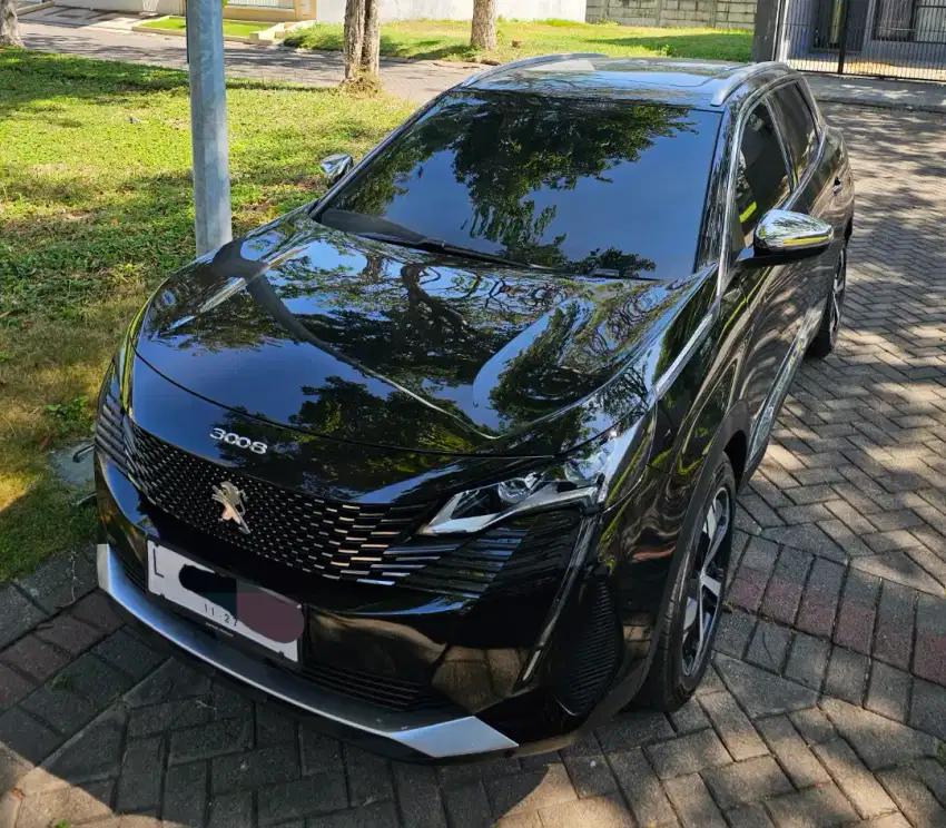 Peugeot 3008 allure plus 2022 km23rb hitam sunroof allur alure alur