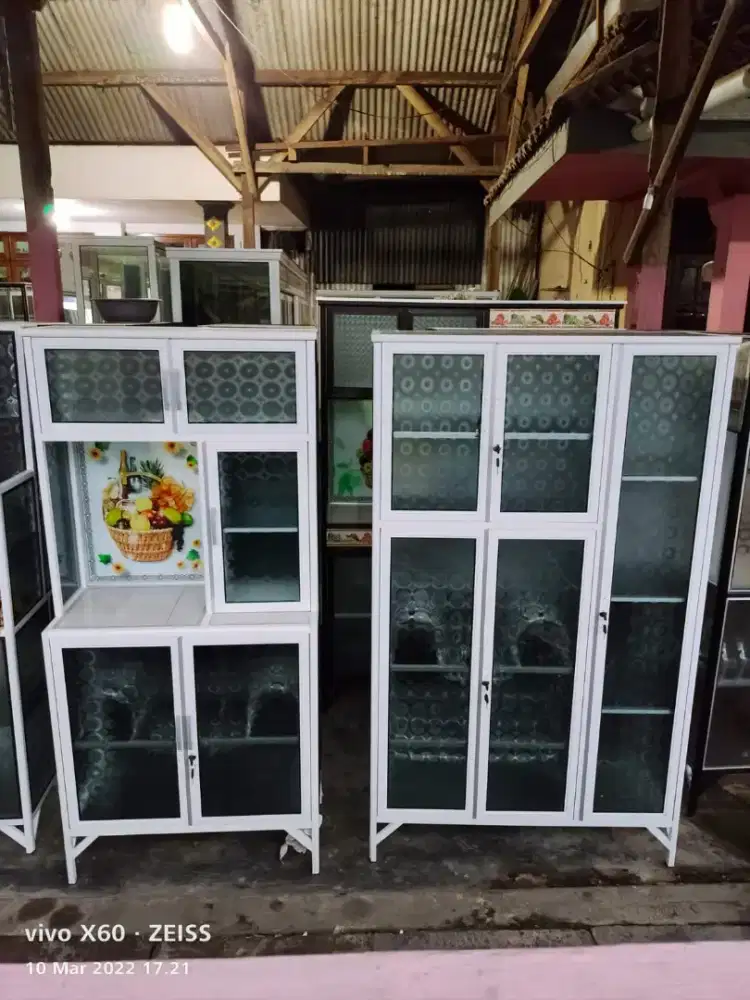 Rak piring sultan alumunium kaca murah