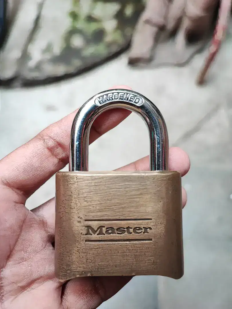 Gembok Kode Original Master Lock 175 Bekas Normal Lancar