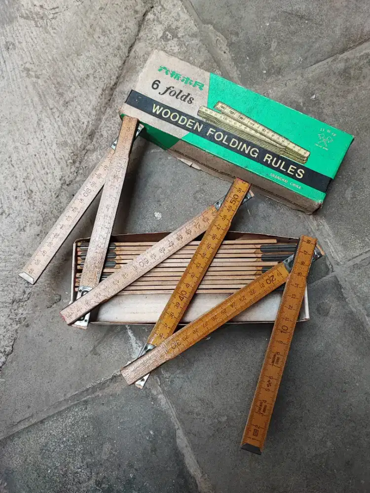 Wooden Folding Rules 1 mtr Vintage NOS Two Axe Brand