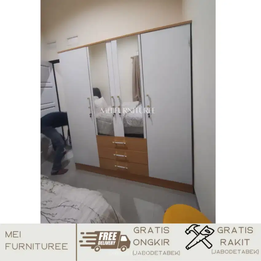 Lemari pakaian 4 pintu swing door murah