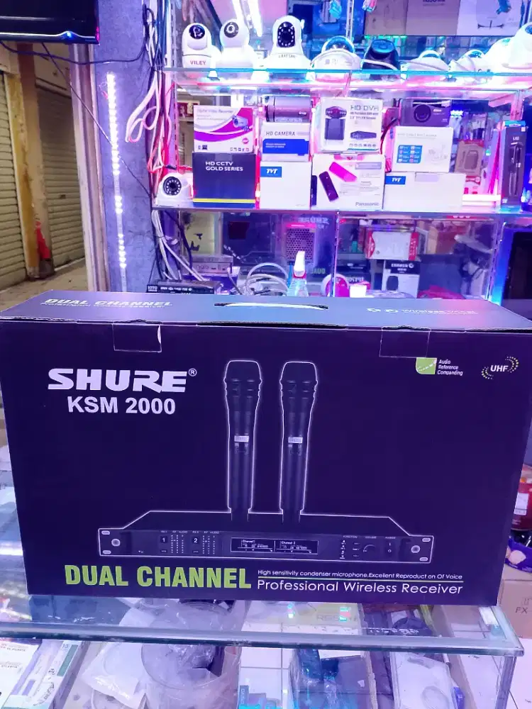 MIC WIRELESS SHURE KSM 2000 2 MIC PEGANG GARANSI 2 TAHUN SHURE KSM2000
