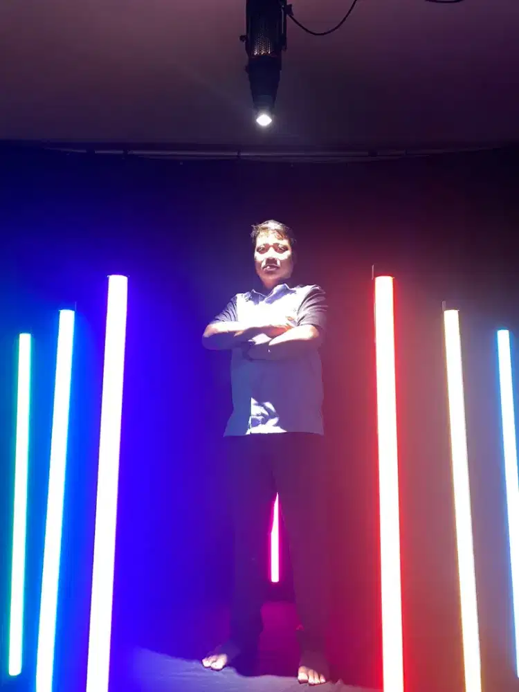 SAYA MENCARI PEKERJAAN SEBAGAI OFFICE BOY/CLEANING SERVICE (CSO)