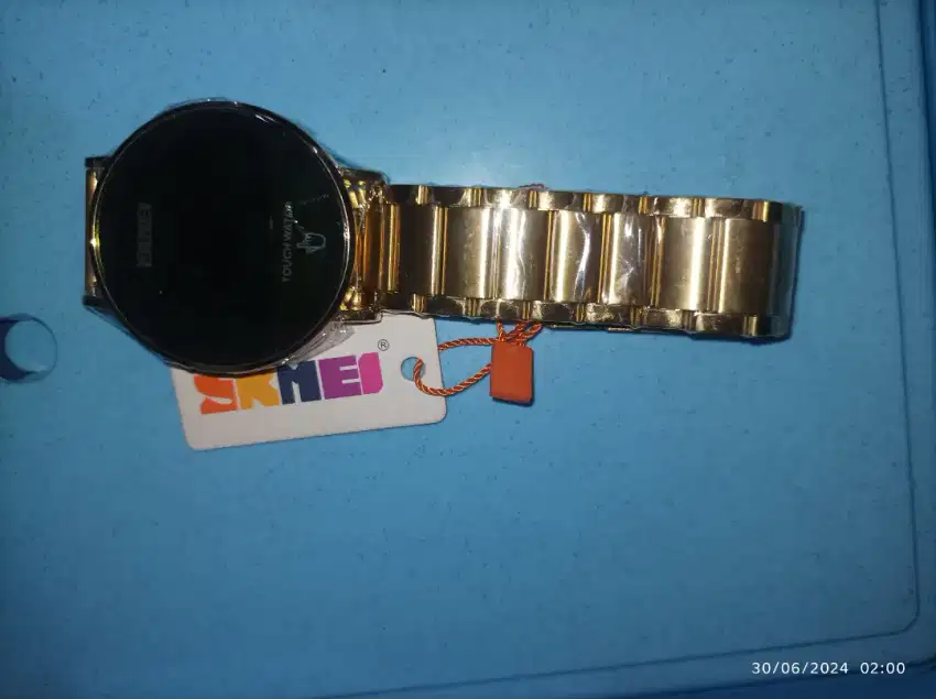 Jam tangan skmei