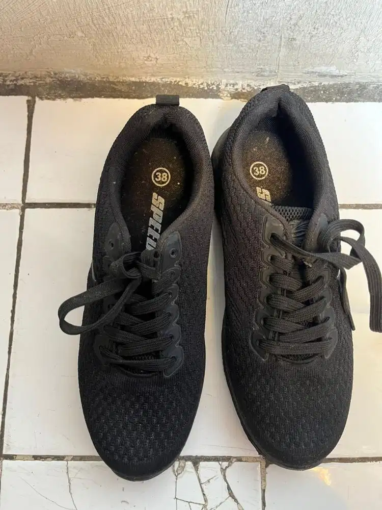 Sepatu Warrior Speed Original Size 38