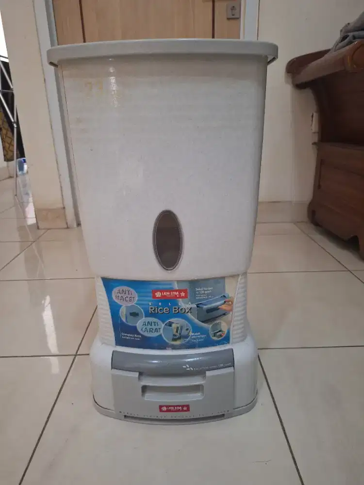 Jual penyimpan beras rice box merk Lionstar kapasitas 32 kg