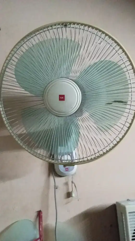 KDK wall fan 16 inch