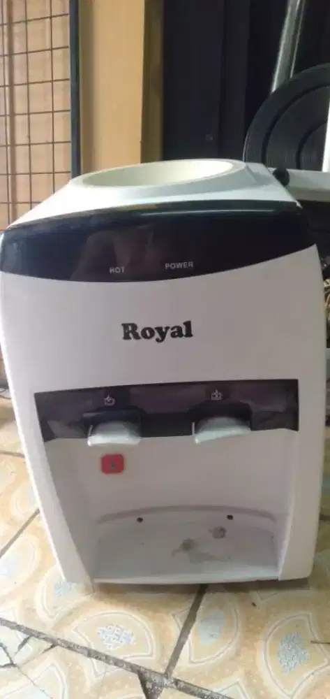 Dispenser berkualitas panas dan netral kond spt baru se lg ada cpt