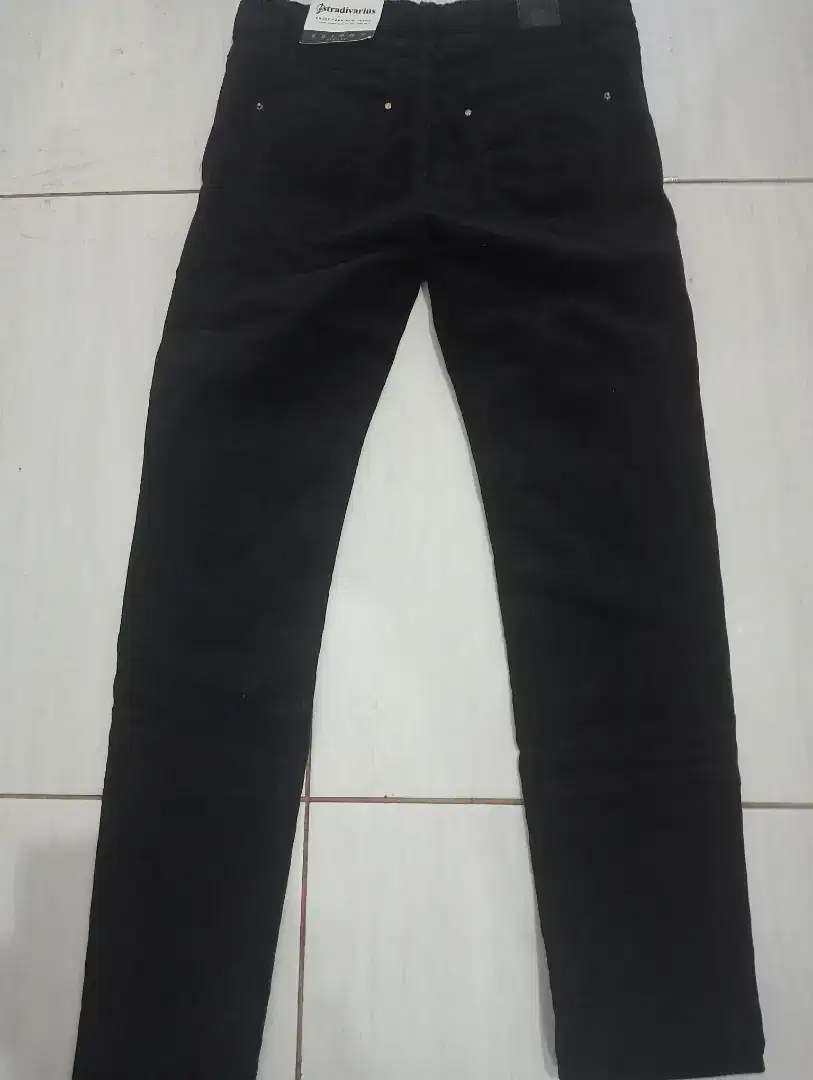 Celana jeans coduray Stradivarius authentic size 26