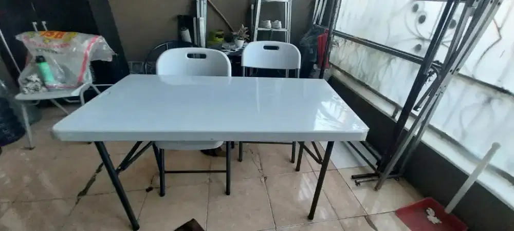 Jual meja makan minimalis