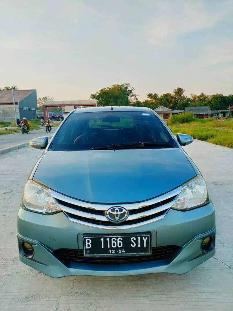 Bismillah dijual toyota etios manual tdp 5 juta saja