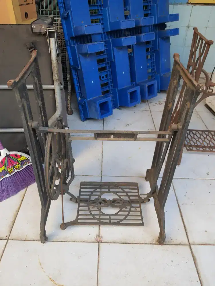 RANGKA MESIN JAHIT P