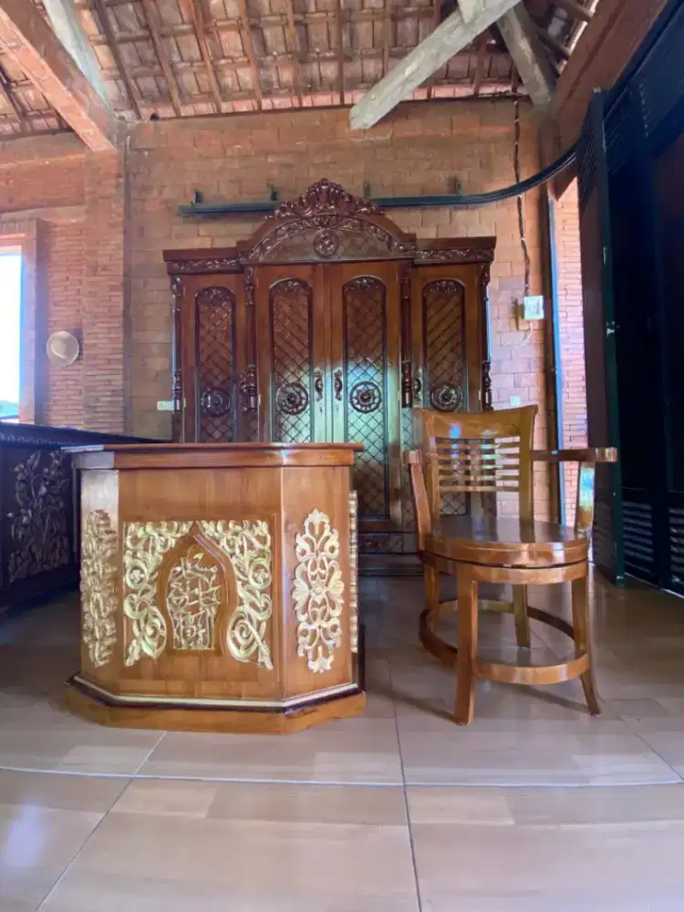 Mimbar lesehan mimbar duduk