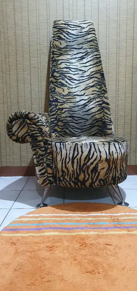 KURSI INFORMA. Sale.. SALE