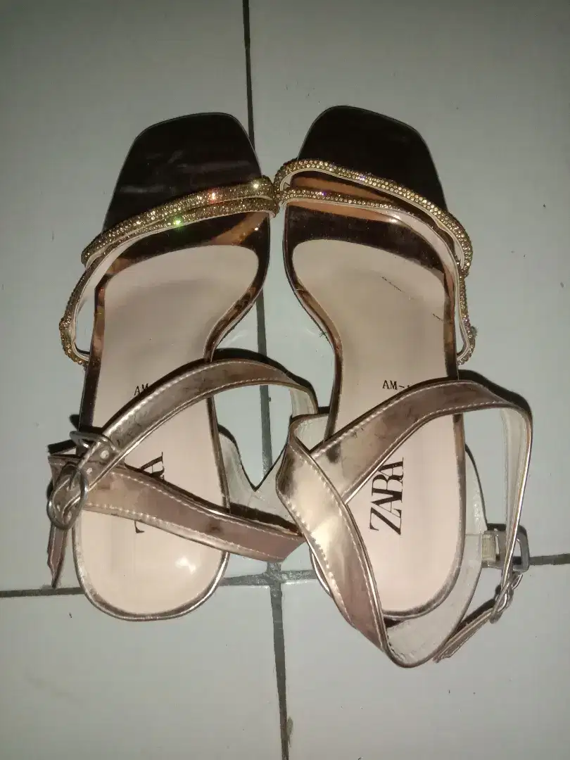 SANDAL HEELS WANITA