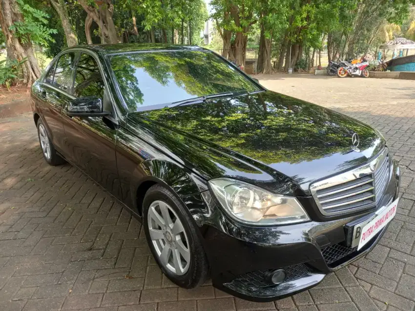 Mercedes Benz C200 CGI 2013 C 200 mercy mersi 200C 200 C matic A/T