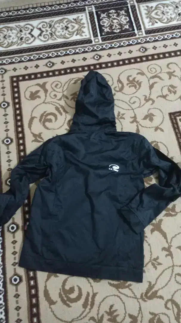 Jaket outdoor Claw
