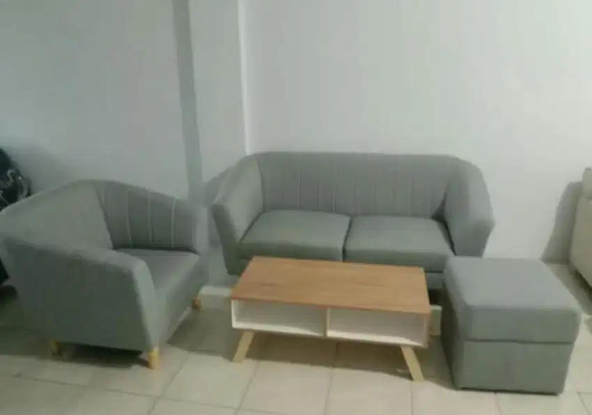 SOFA MINIMALIS MOIRA PLUS MEJA