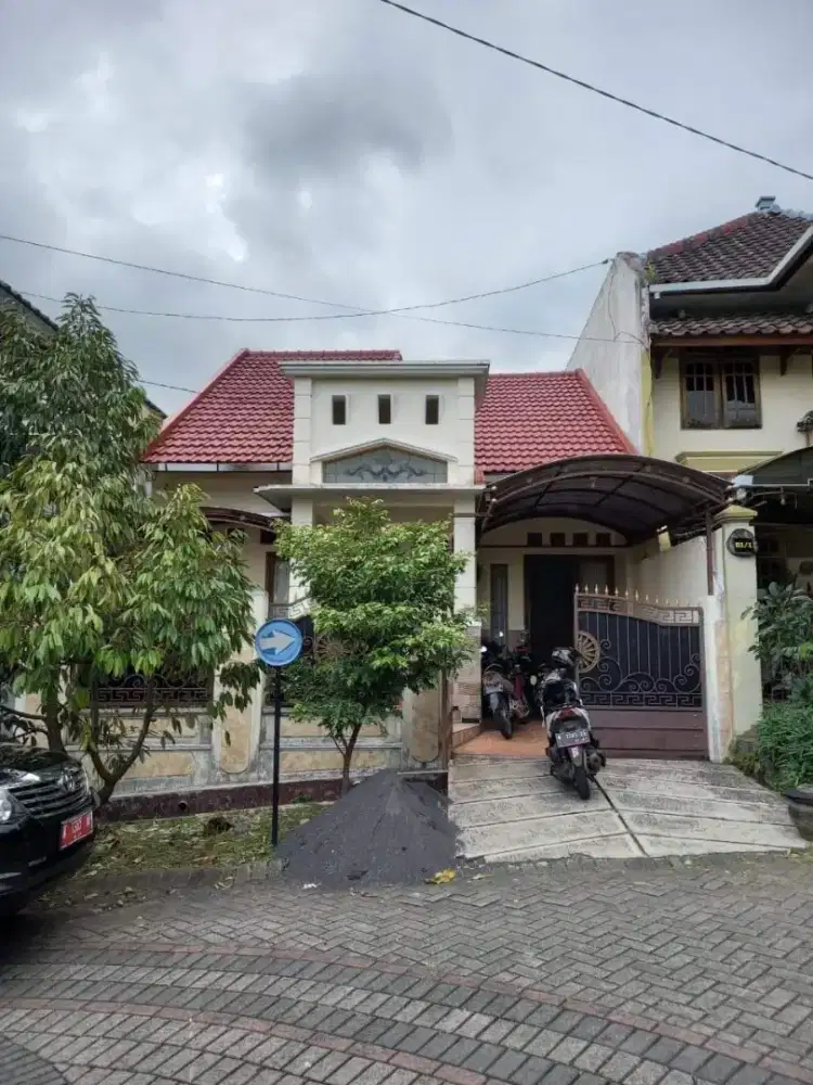 RUMAH TINGGAL or VILLA STRATEGIS, SIAP HUNI, Dekat Wisata & Kuliner