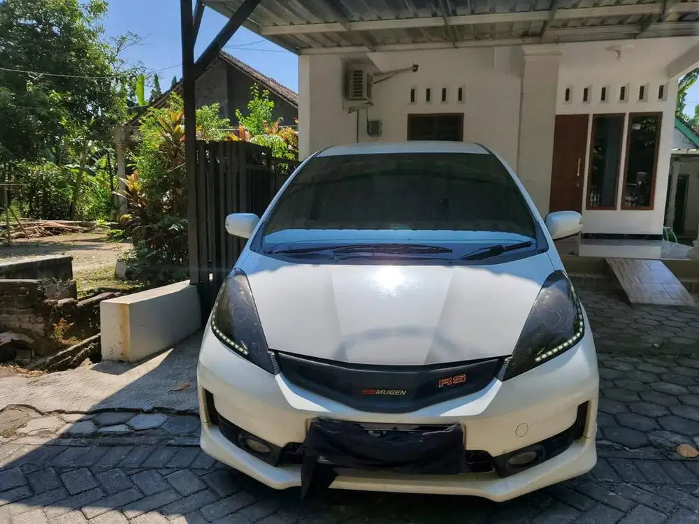 Jual santai honda jazz 2013