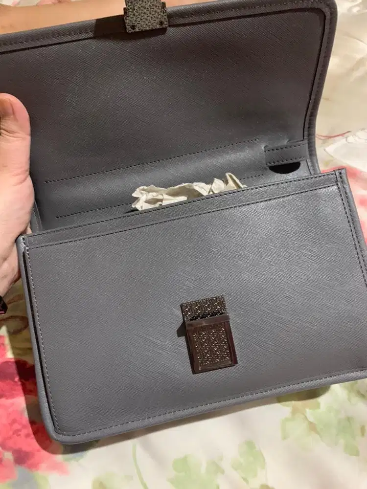 Dijual tas pria baru