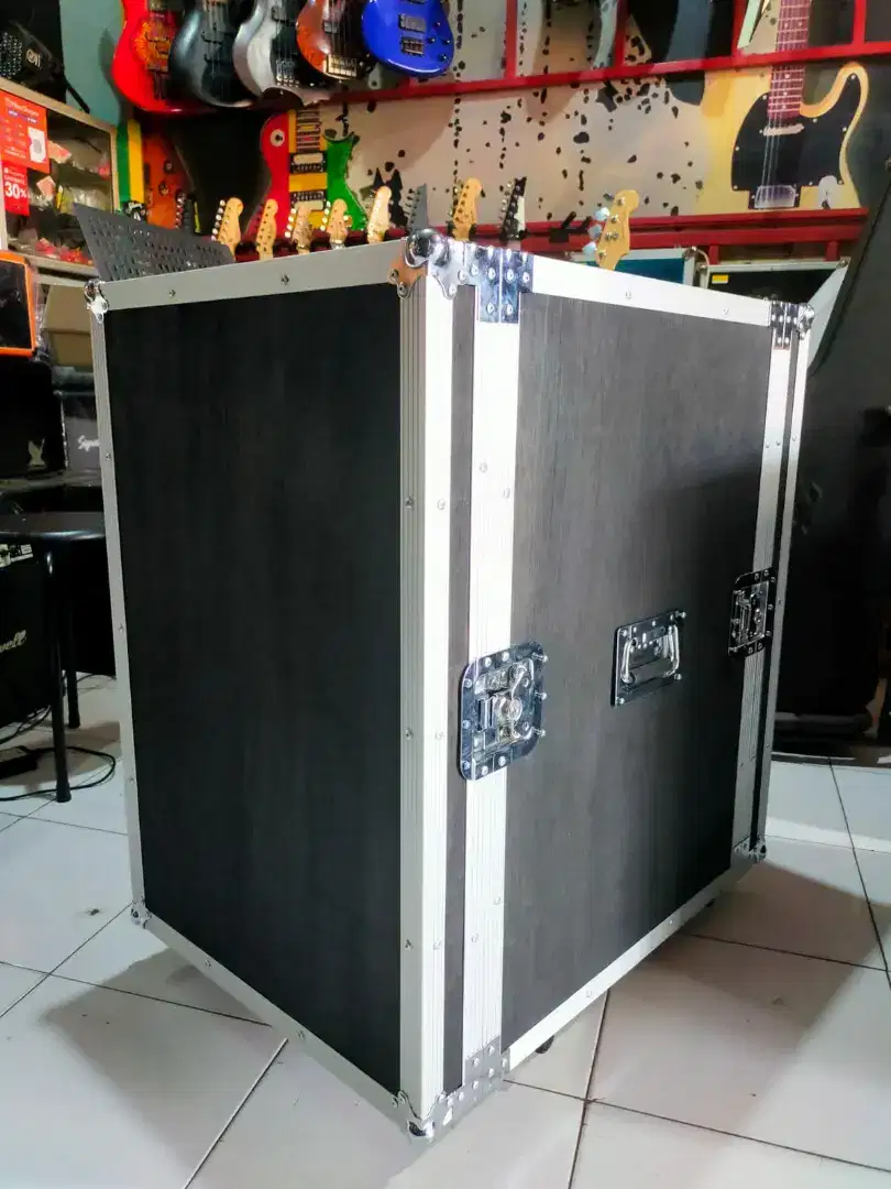 Hardcase Box Alumunium pelindung speaker