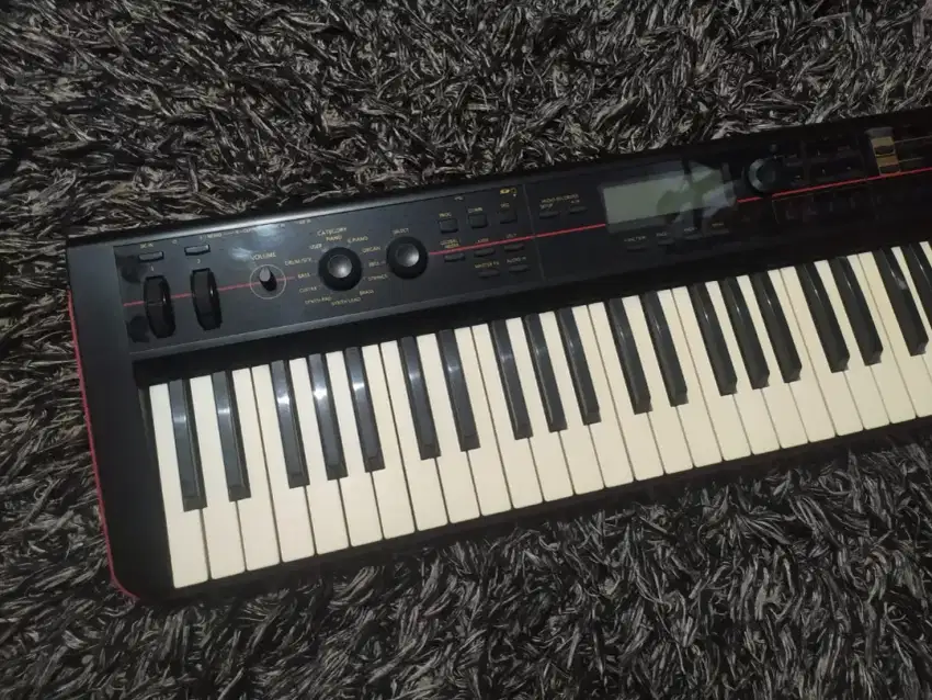 Keyboard Synthesizer KORG KROSS Roland Juno