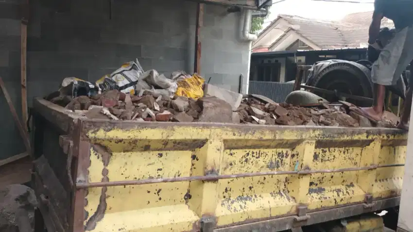 Jasa angkut & Buang Brangkal, sampah, buang puing
